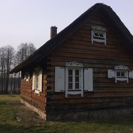 Baublys Lake Lodge Viktarinas Exterior photo