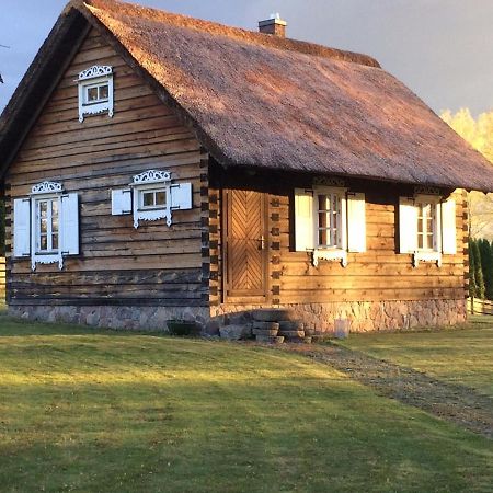 Baublys Lake Lodge Viktarinas Exterior photo